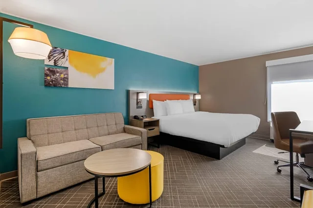 غرفة بسرير كينج، Comfort Inn & Suites Clemson - University Area 6/10