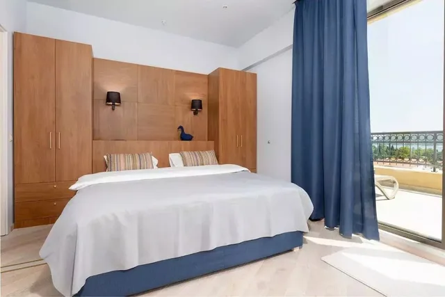 جناح بريميوم بسريرين كوين وسريرين منفصلين، Hotel KADMO by Aycon 3/8