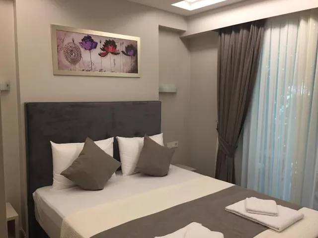 غرفة سوبيريور بسرير كوين بإطلالة على الحديقة، Konak Bella 3 1/2