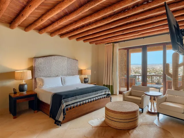 Private Home, 4 Bedrooms, 2 King Beds, 4 Queen Beds, Panoramic Marina View، Waldorf Astoria Los Cabos Pedregal 1/4
