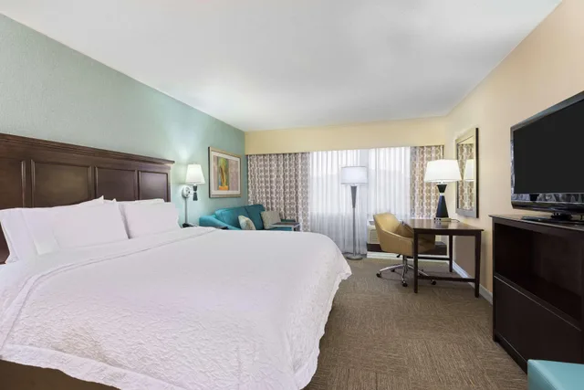 استوديو بسرير كينج، Hampton Inn White Plains Tarrytown 1/3