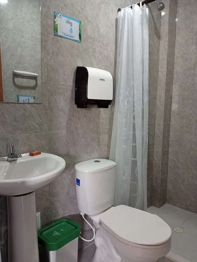 غرفة قياسية رباعية بسريرين مزدوجين بغرفة نوم واحدة، Hotel Sunset Beach 8/8
