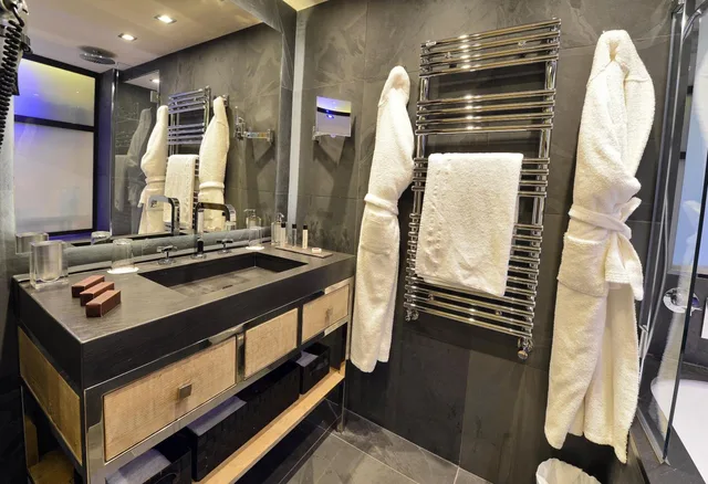 غرفة سوبيريور بسرير مزدوج بإطلالة على الجبل بمنطقة جلوس، Hôtel Tsanteleina 8/8