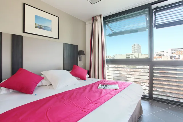Apartment, Appart hotel Odalys City Marseille Centre Parc Chanot Velodrome 1/7