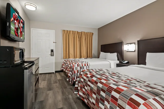 جناح بسريرين مزدوجين للمدخنين، Red Roof Inn Suites Spartanburg I 85 2/3