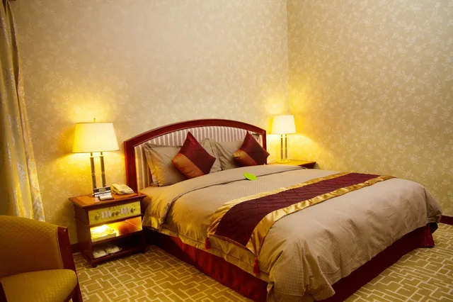 غرفة سوبيريور بسرير مزدوج، Century Plaza 7/10