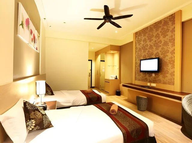 غرفة سوبيريور بسرير كينج وسريرين منفصلين، Langkawi Seaview Hotel 1/1