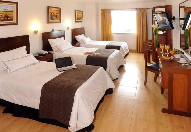 غرفة ثلاثية، Epiqus Hotel Esperanza 3/4