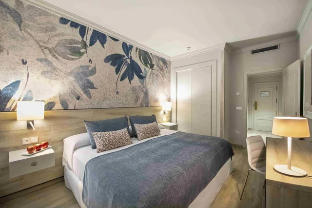 غرفة بسريرين منفصلين، Salles Hotel Malaga Centro 3/8