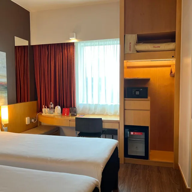 غرفة بريميوم بسرير فردي، Ibis One Central 3/10