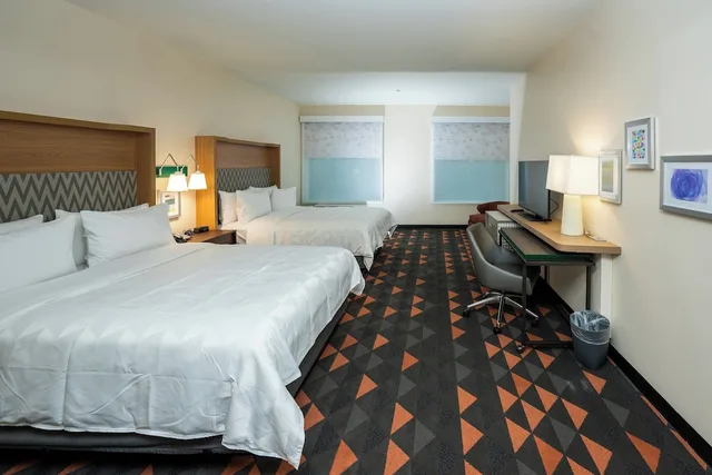 غرفة قياسية بسريرين كوين لذوي الإعاقة، Holiday Inn Nw Houston Beltway 8 3/6