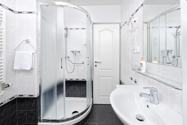 Elegant, Queen Bed, Pool Access، Hotel Aura Design & Garden Pool 1/2