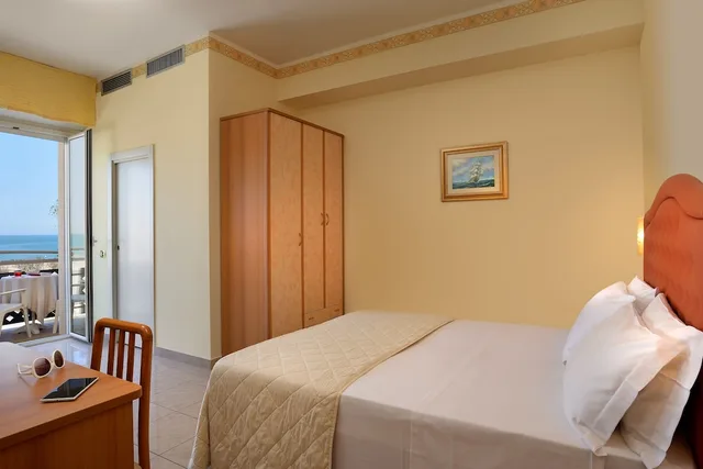 غرفة بسرير مزدوج، Gaston Hotel 6/10