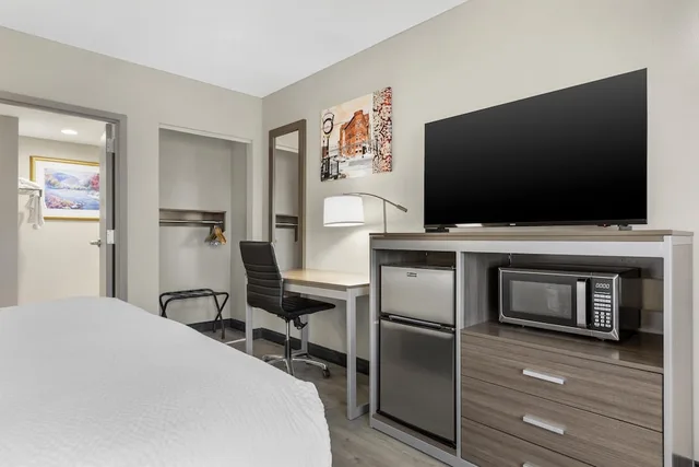 غرفة قياسية بسرير كينج لذوي الإعاقة، Best Western Gateway Adirondack Inn 6/10