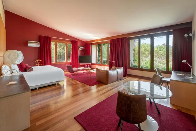 Prestige, Suite, King Bed, Vineyard View, Mountain View، Hotel Marques de Riscal A Luxury Collection Hotel Elciego 5/10
