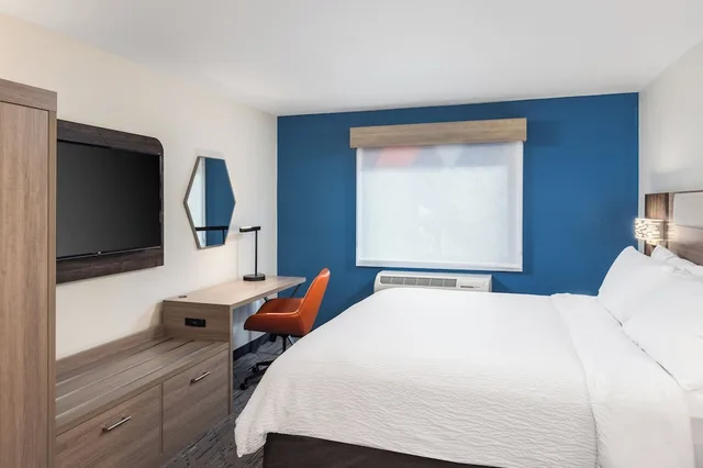 غرفة قياسية بسرير كينج، Holiday Inn Express Portland South - Lake Oswego 1/10