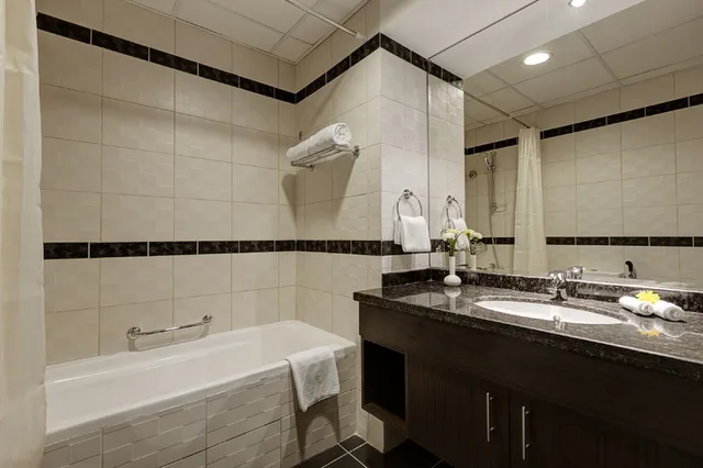جناح رئاسي بسريرين كينج وسرير فردي، Abidos Hotel Apartments Dubailand 6/6