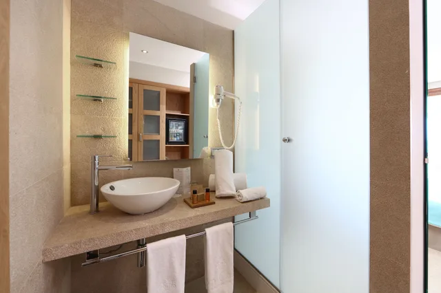 غرفة قياسية بسرير مزدوج بشرفة، Hotel Son Caliu Spa Oasis Superior 8/9