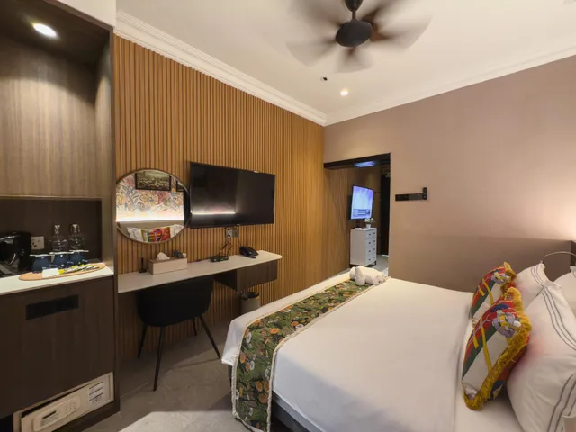 غرفة عائلية بسرير كينج مع أريكة بجاكوزي، Reunion Heritage House 2/2