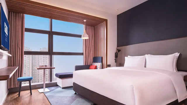 غرفة ديلوكس بسرير مزدوج بإطلالة على المدينة، Holiday Inn Express Changsha Shifu 1/3
