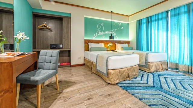غرفة بسريرين منفصلين بشرفة، Sweet Home Boutique Hotel 3/7