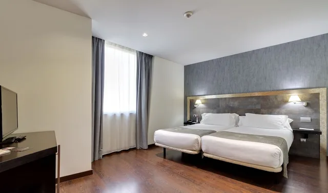 غرفة بسريرين منفصلين، IBERIK Santo Domingo Plaza Hotel 1/5