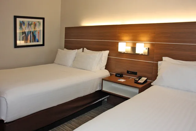 غرفة بسريرين كوين، Holiday Inn Express Branford-New Haven 1/7