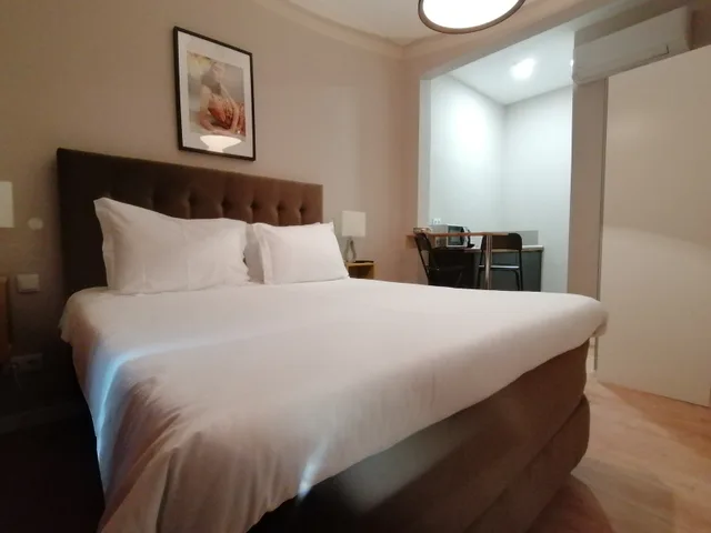 غرفة بريميوم بشرفة بمطبخ صغير، Temple Suites Guest House 2/4