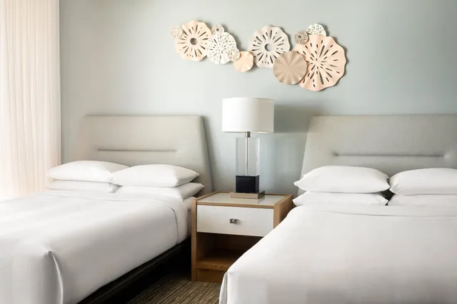 Tower, 2 Double Beds, Ocean View, Balcony، Waikiki Beach Marriott Resort and Spa 3/6