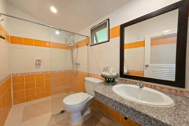 غرفة سوبيريور بسرير كينج، POONYAMANTRA RESORT 5/5