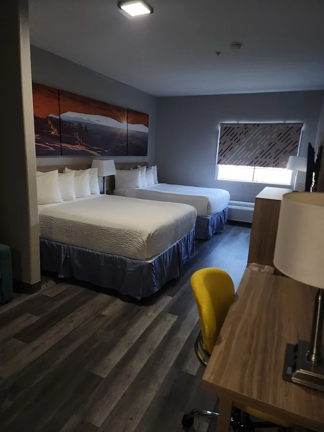 Studio, Suite, 2 Queen Beds, Days Inn & Suites by Wyndham Tucson/Marana 3/10