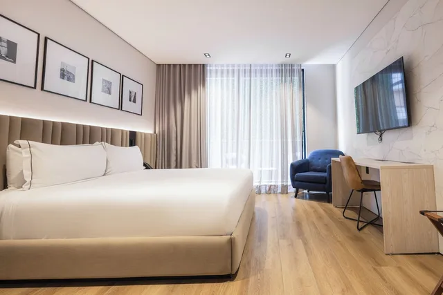 غرفة كلاسيكية بسرير كينج بشرفة، Vuestro Hotel Boutique 1/3