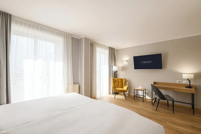 Superior, Double Bed, Castle View، Eurostars Uhotel Ex Uhotel 5/7