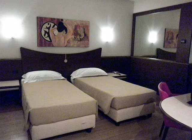 غرفة بسريرين منفصلين، As Hotel Cambiago 3/3
