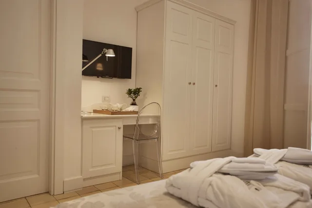 غرفة بسرير مزدوج بشرفة، Tenuta Duca Marigliano Boutique Hotel 3/3
