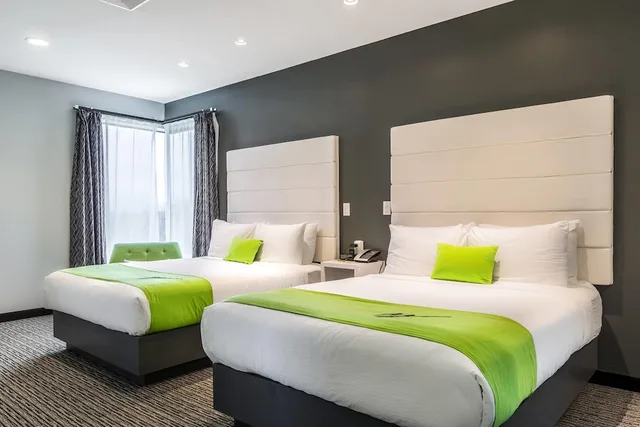 جناح بسريرين كوين مع أريكة لذوي الإعاقة، The Wallhouse Hotel, an Ascend Collection Hotel 1/7