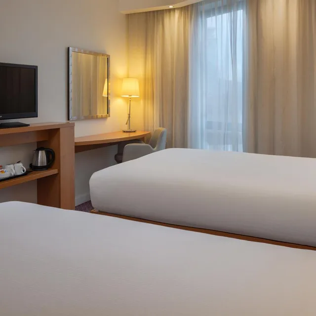 غرفة بسرير فردي، Hampton by Hilton London Waterloo Hotel 2/7