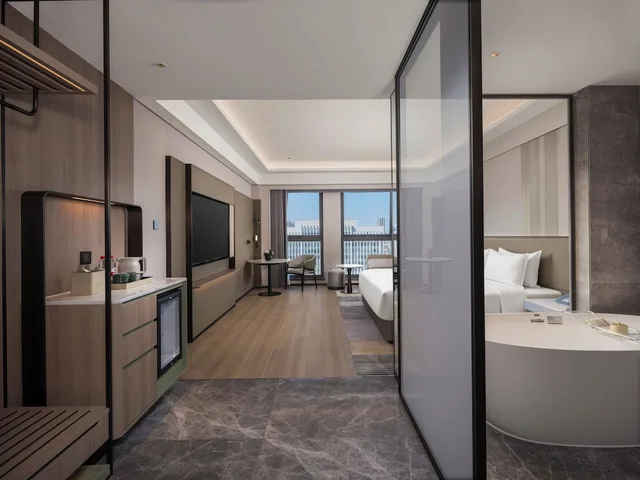 Nantong Rudong By Ihg، Juegang 50/50