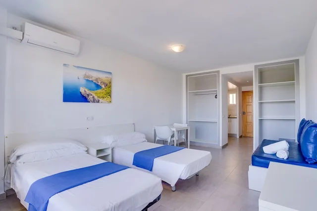 استوديو بسريرين منفصلين بإطلالة على المسبح مع أريكة، Apartaments las Palomas Econotels 1/5