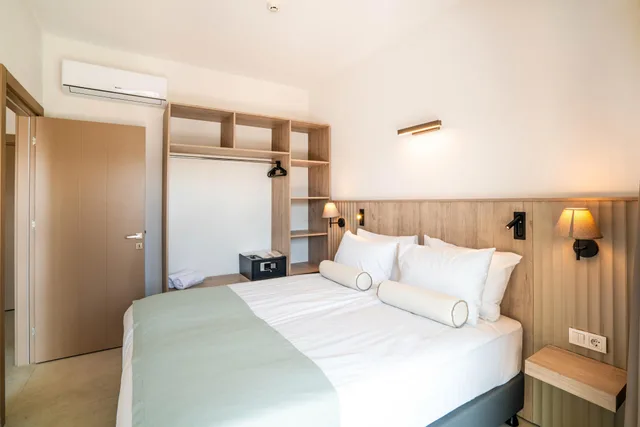 جناح بمطبخ صغير، Victoria Princess Hotel Side - Adults Only 1/2