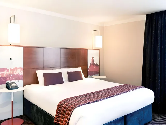 غرفة كلاسيكية بسرير كينج، Holland House Hotel Cardiff By Sunday 2/2