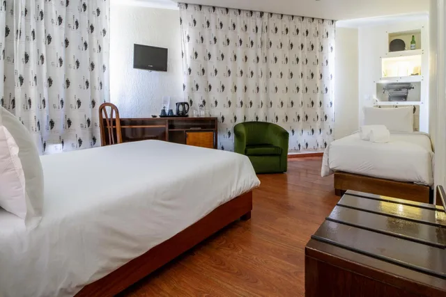 غرفة ثلاثية، Hotel AS Lisboa 5/10