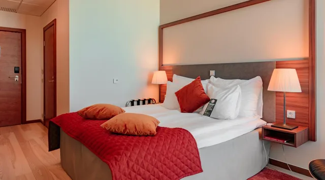 غرفة سوبيريور بسرير كينج بإطلالة، Clarion Hotel Helsinki 1/5