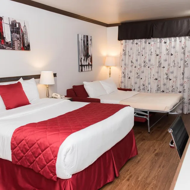 غرفة كومفورت بسرير كوين، Hotel Le Floral 3/5