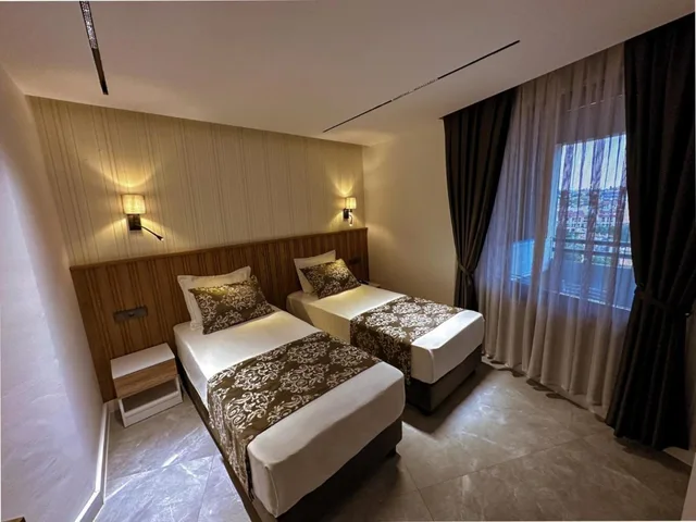 غرفة بسرير مزدوج بإطلالة على الحديقة، Happy Apart Hotel 1/3