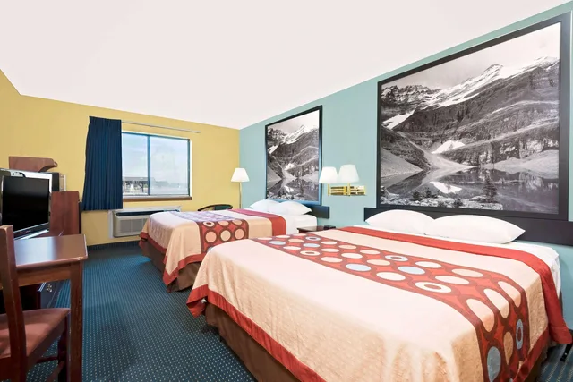 غرفة بسريرين كوين للمدخنين، Super 8 by Wyndham Somerset 1/2