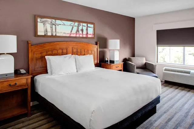 غرفة قياسية بسرير كينج، Hyatt House Fishkill Poughkeepsie 3/8