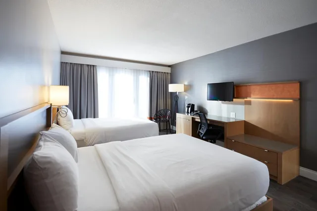 غرفة بسريرين مزدوجين في الطابق الأرضي، Hotel Cofortel 1/6