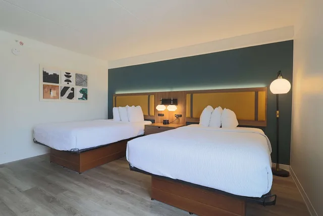 غرفة بسريرين مزدوجين، La Quinta Inn And Suites By Wyndham Sherman 2/7