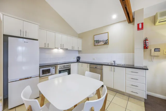 فيلا مع أريكة بجاكوزي، Sea Foam Villas 6/10